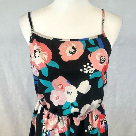Black floral strappy back sundress size large - Picture 2 of 4